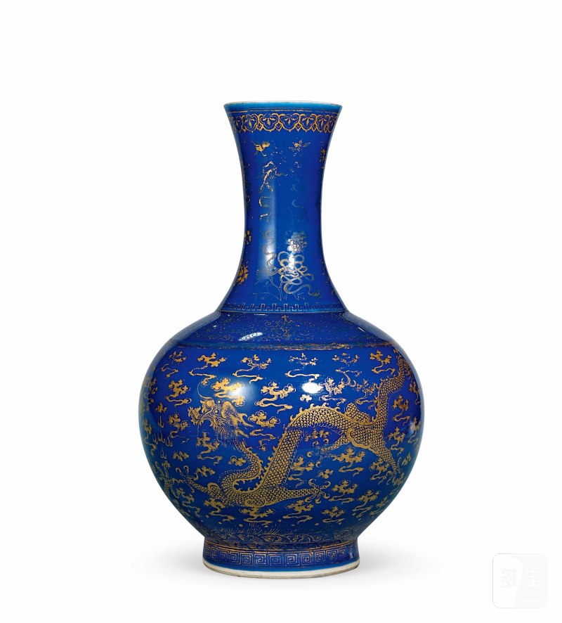 清光绪 霁蓝釉描金龙纹赏瓶